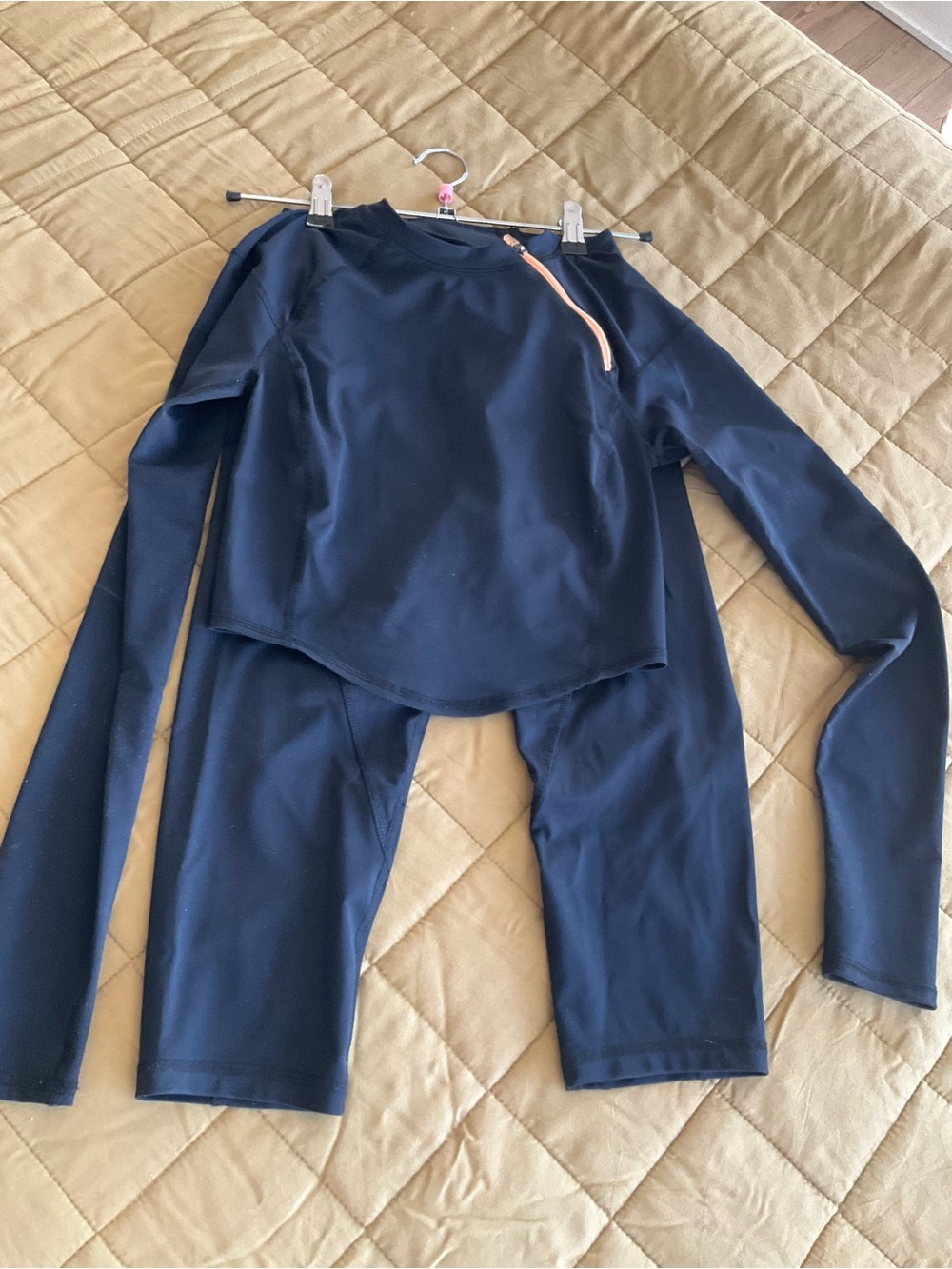 Free People Navy Cropped Long-Sleeve Top & Leggings Set with Contrast Zip